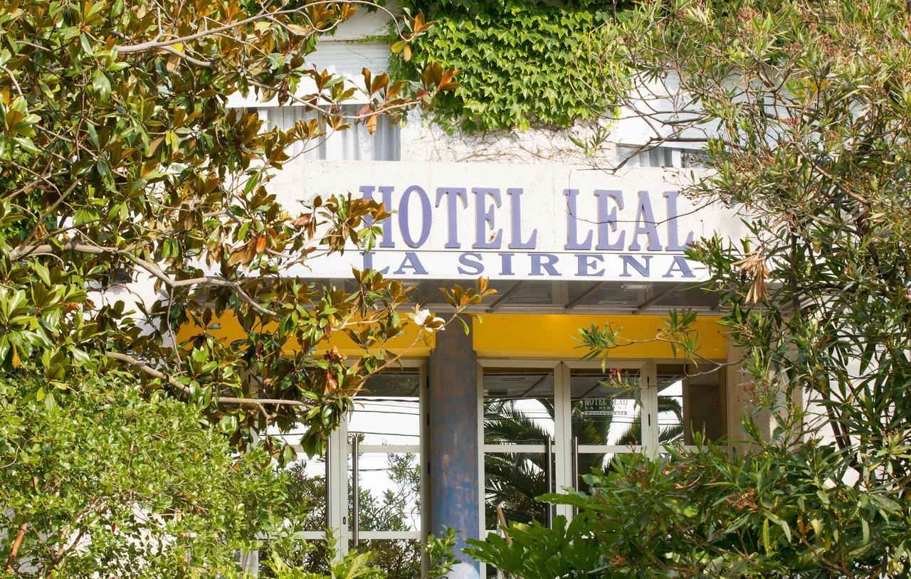 Hotel Leal - La Sirena บียานูเอบา เด อาโรซา ภายนอก รูปภาพ